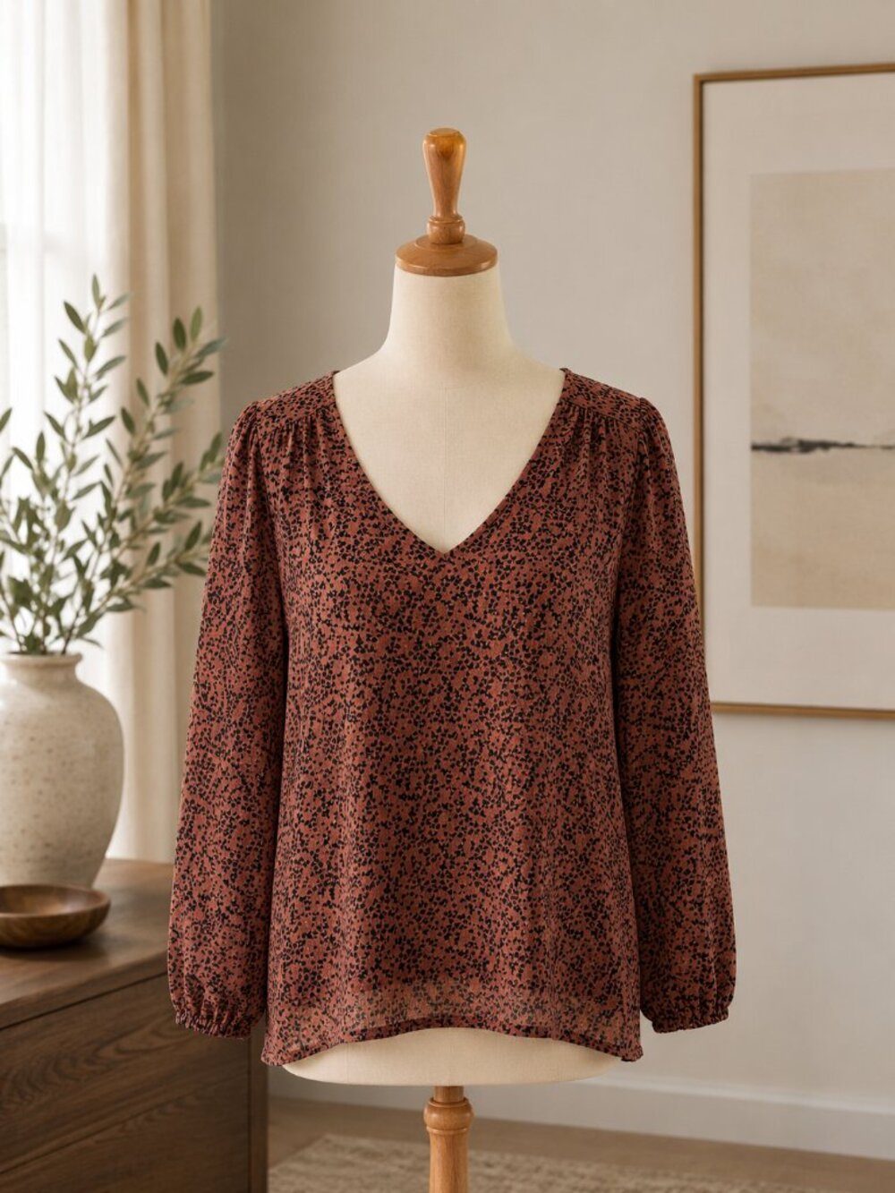 Reitmans Darker Brown/Black Ladies Large Blouse